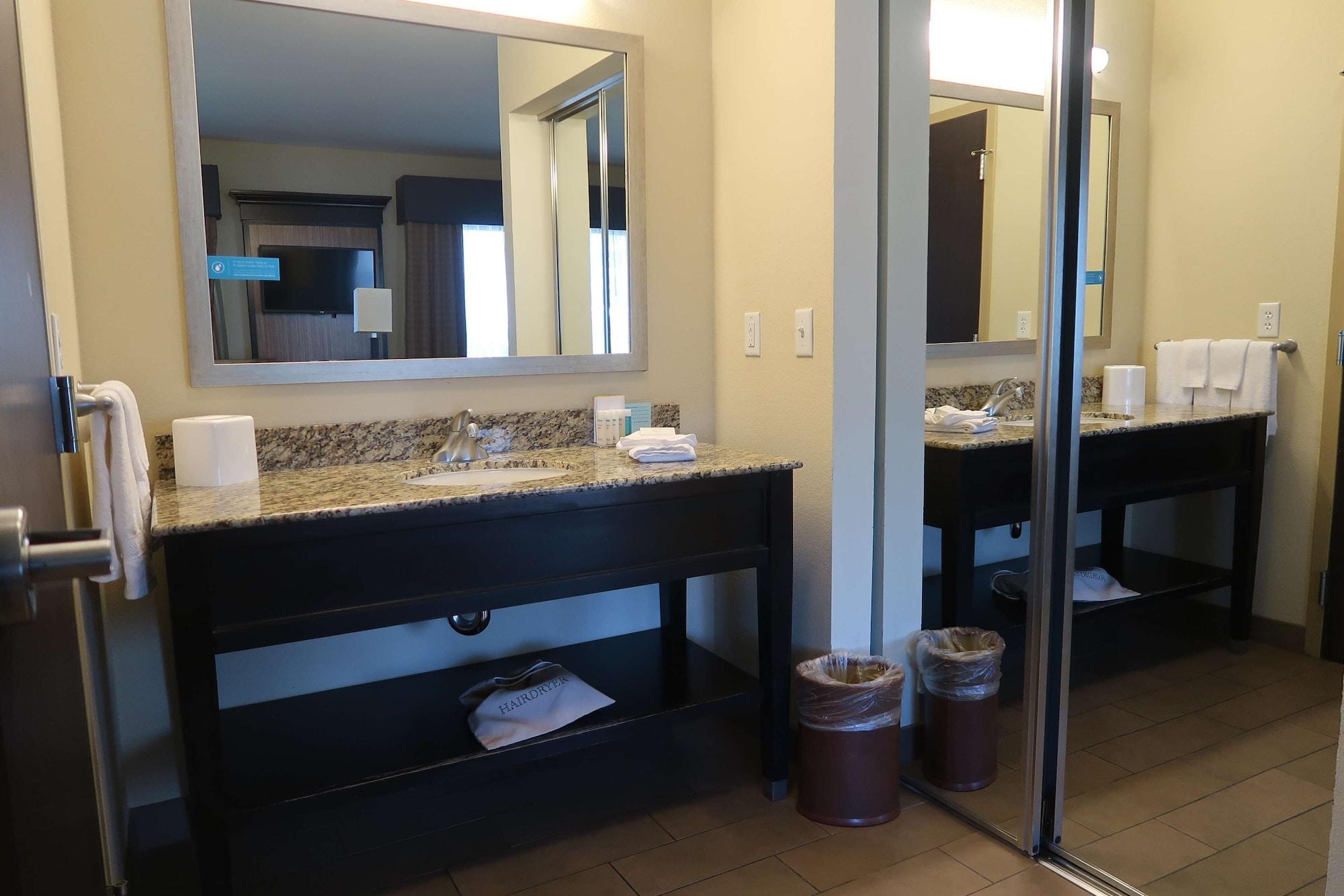 Hampton Inn & Suites Salinas Exterior foto