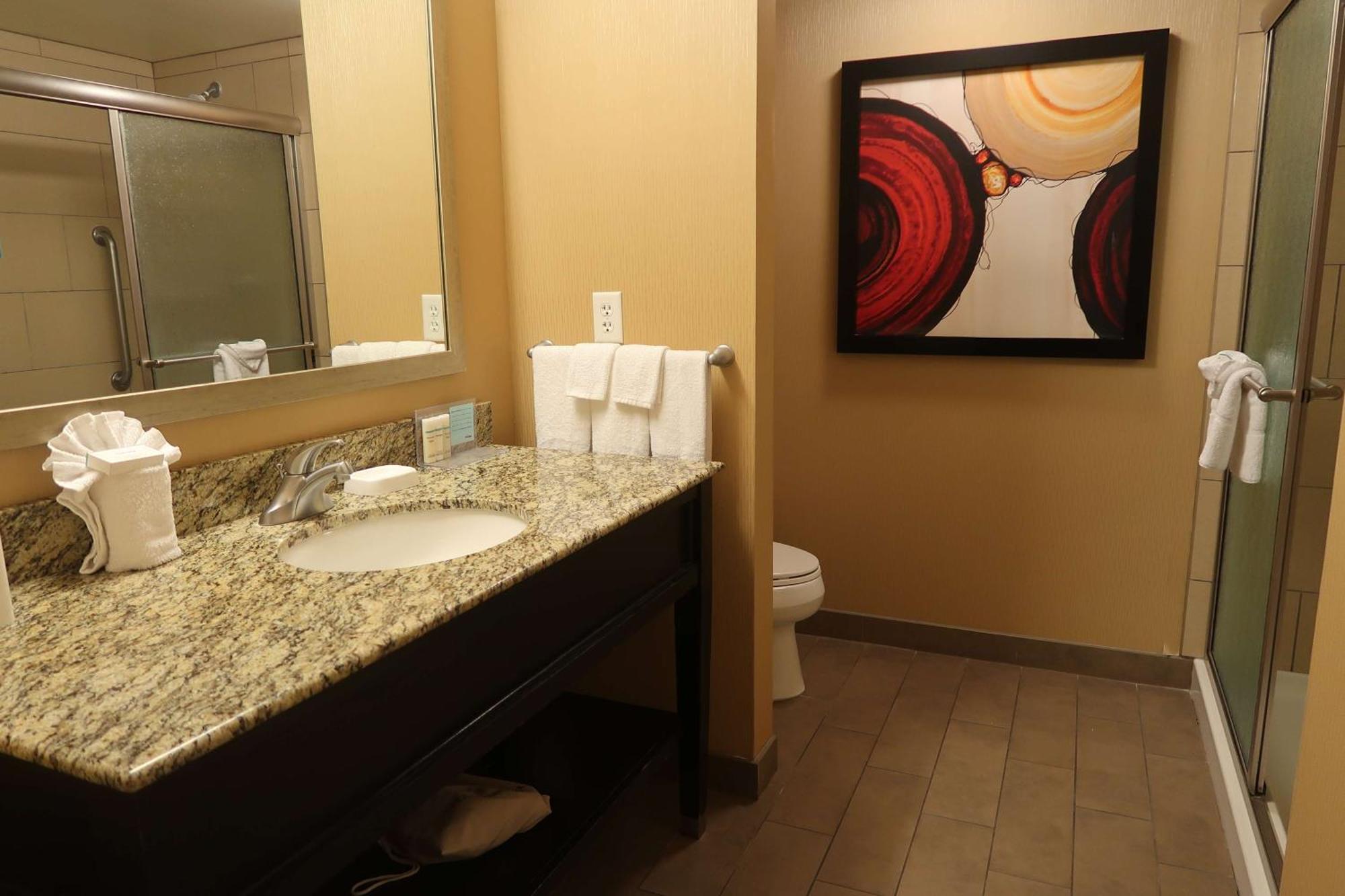 Hampton Inn & Suites Salinas Exterior foto