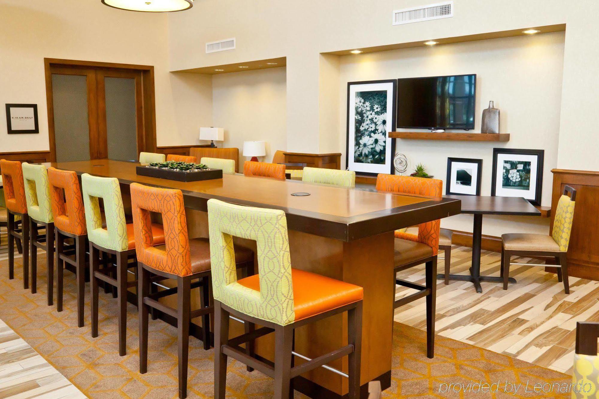 Hampton Inn & Suites Salinas Exterior foto